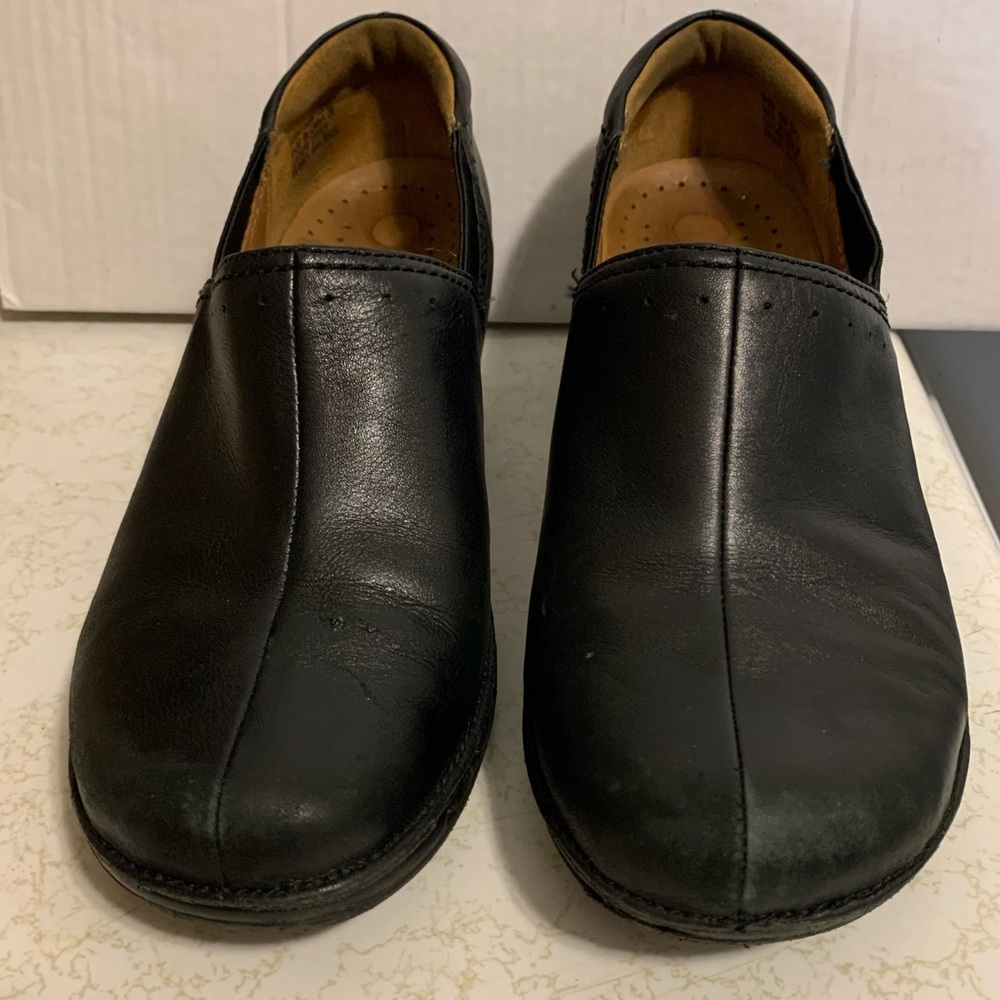 Structured Clark’s Shoes